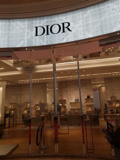 where to buy dior cosmetics in las vegas|DIOR Boutique, 3131 Las Vegas Blvd S, Las Vegas, NV 89109, US .